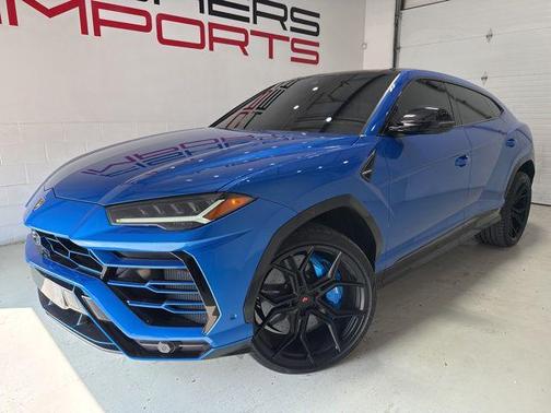 2020 Lamborghini Urus Base