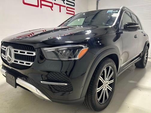 Black 2025 Mercedes-Benz GLE 450e 4MATIC