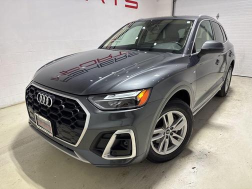 2022 Audi Q5 45 S line Premium