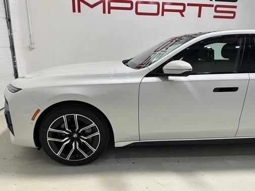 2024 BMW 740 i xDrive