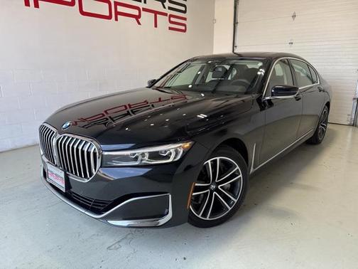 2022 BMW 750 i xDrive