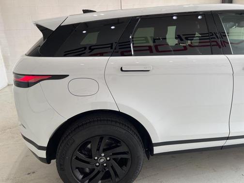2025 Land Rover Range Rover Evoque Core S