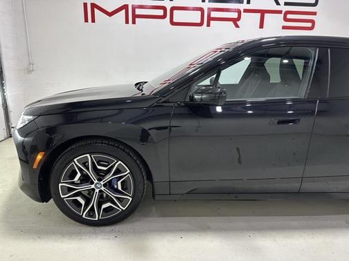 2025 BMW iX M60