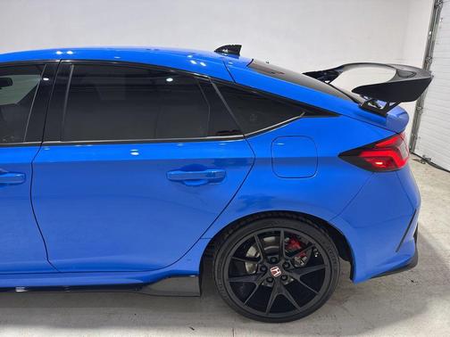 2024 Honda Civic Type R Base