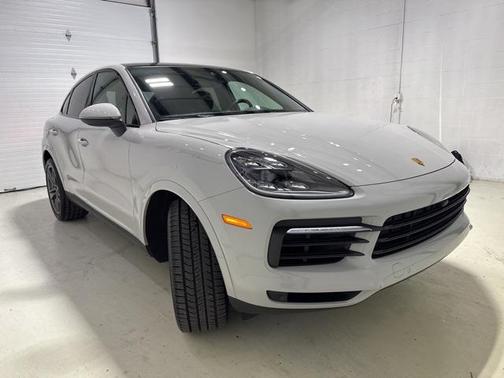 2022 Porsche Cayenne Cayenne