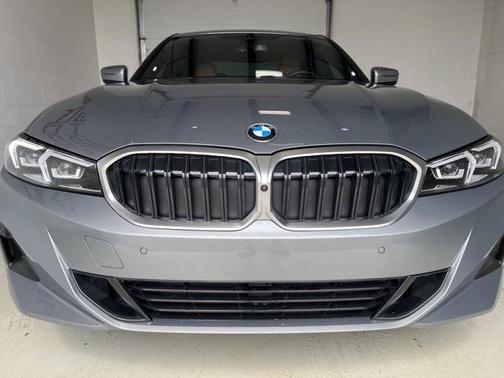 2024 BMW 330 i xDrive