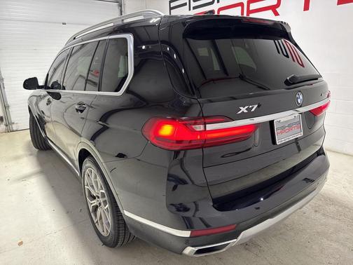 2020 BMW X7 xDrive40i