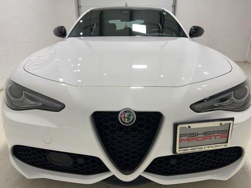 2023 Alfa Romeo Giulia Veloce AWD