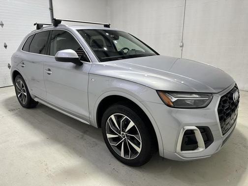 2023 Audi Q5 45 S line Premium Plus