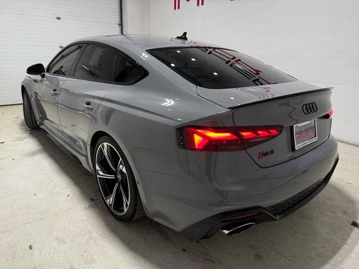 2023 Audi RS 5 2.9T