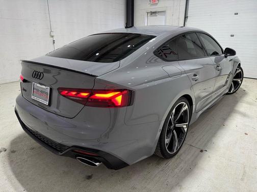 2023 Audi RS 5 2.9T