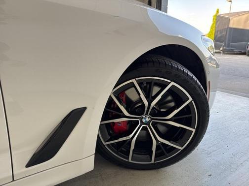 2023 BMW 540 i xDrive