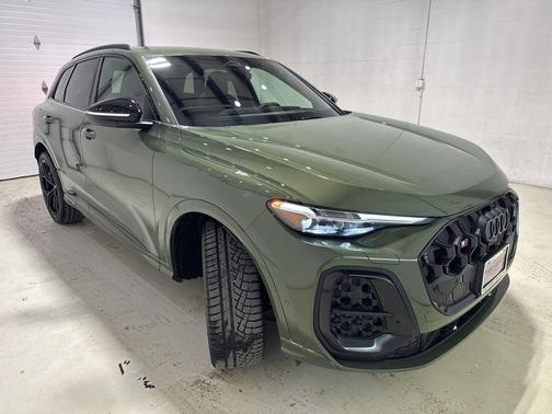 2025 Audi SQ5 3.0T Premium Plus