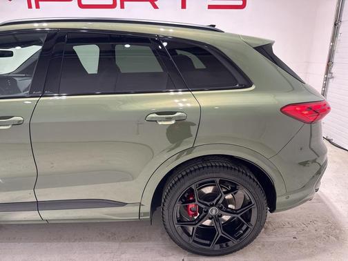 2025 Audi SQ5 3.0T Premium Plus