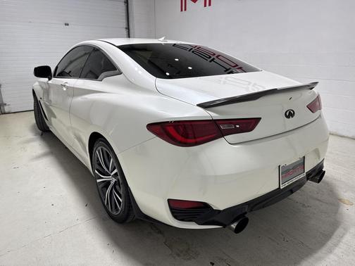 2017 INFINITI Q60 3.0T Premium