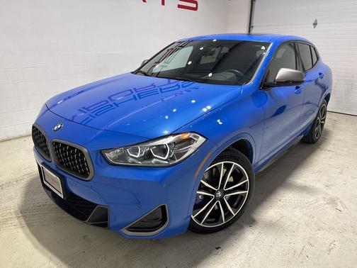 2022 BMW X2 M35i
