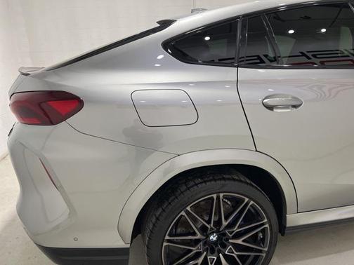 2022 BMW X6 M Base