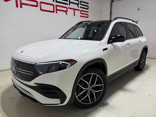 White 2022 Mercedes-Benz EQB 300 4MATIC