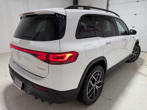 White 2022 Mercedes-Benz EQB 300 4MATIC