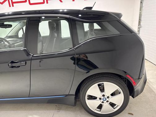2016 BMW i3 Base w/Range Extender