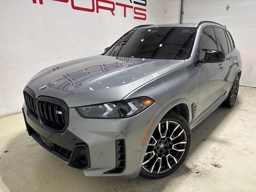 2024 BMW X5 M60i