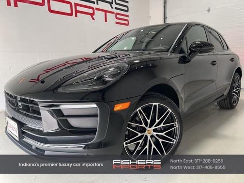 2025 Porsche Macan Base