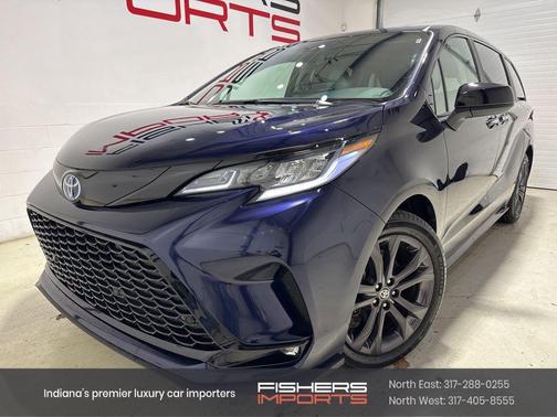 2025 Toyota Sienna XSE 7 Passenger