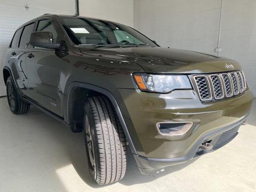 2016 Jeep Grand Cherokee 75th Anniversary