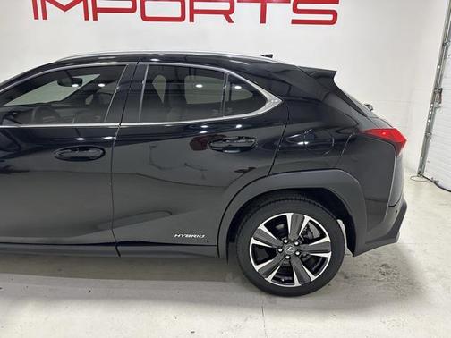 2021 Lexus UX 250h Base