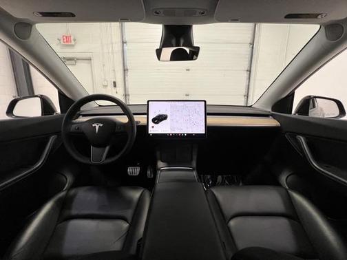 Solid Black 2022 Tesla Model Y Performance Dual Motor All-Wheel Drive