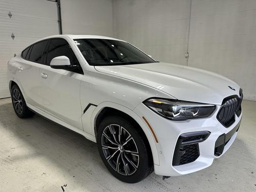 2023 BMW X6 xDrive40i