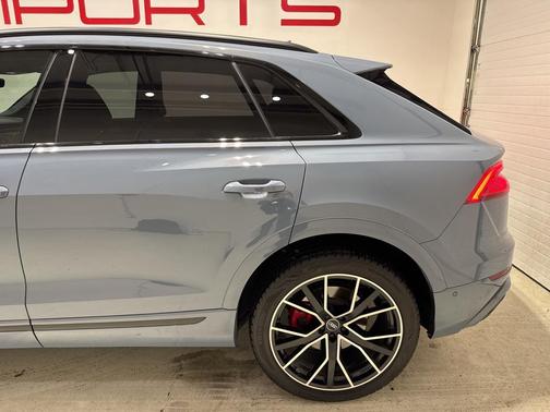 2023 Audi Q8 55 Prestige