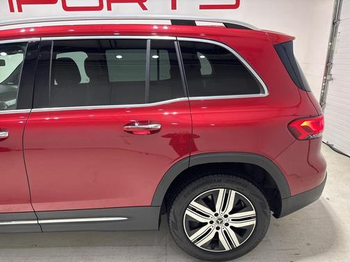 2023 Mercedes-Benz EQB 300 4MATIC