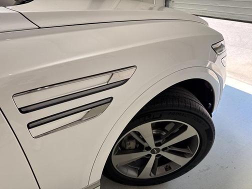2022 Genesis GV80 2.5T