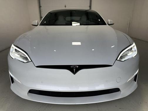 2021 Tesla Model S Long Range