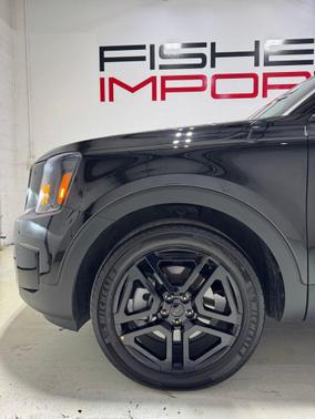 Ebony Black 2025 Kia Telluride SX Prestige X-Line