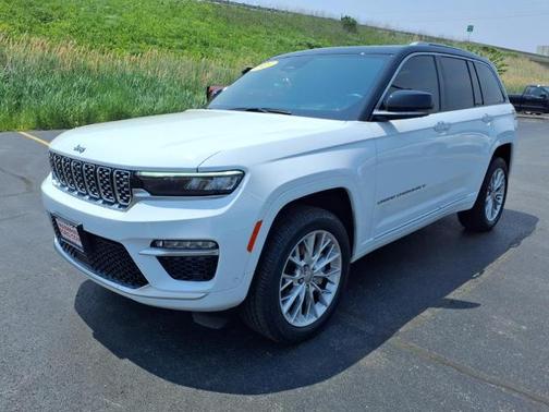 2023 Jeep Grand Cherokee SUMMIT