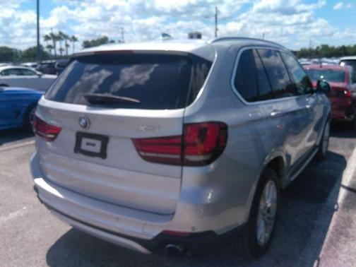 Photo 6 of 6 of 2015 BMW X5 xDrive35i