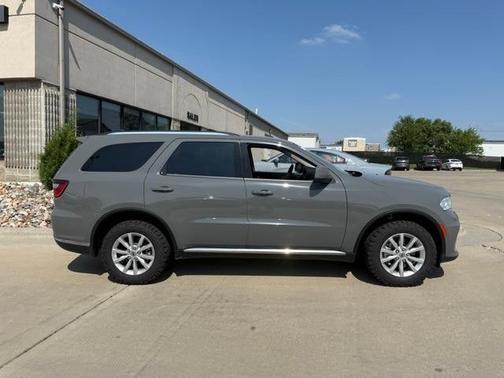 2022 Dodge Durango SXT