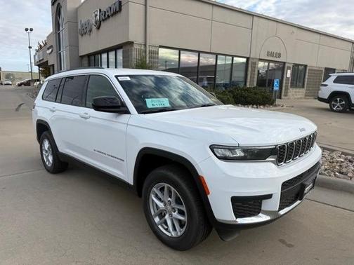 2025 Jeep Grand Cherokee L Laredo