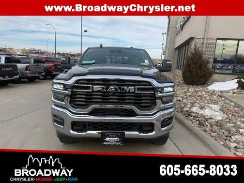 Diamond Black 2026 RAM 2500 Tradesman