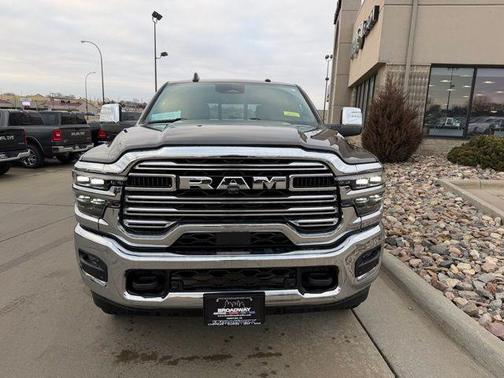 Granite Crystal 2026 RAM 2500 Laramie