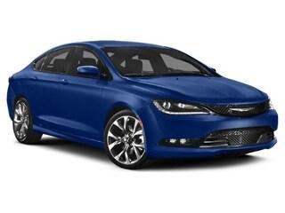 Vivid Blue Pearlcoat 2015 Chrysler 200 S