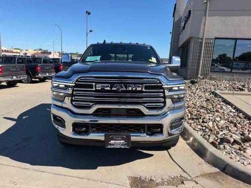 Granite Crystal 2026 RAM 2500 Laramie