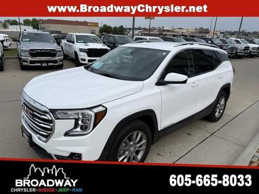 2024 GMC Terrain SLT
