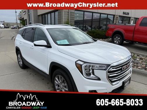 2024 GMC Terrain SLT