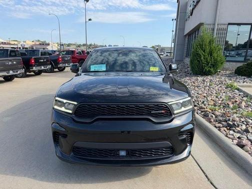 DB Black Crystal Clearcoat 2024 Dodge Durango GT
