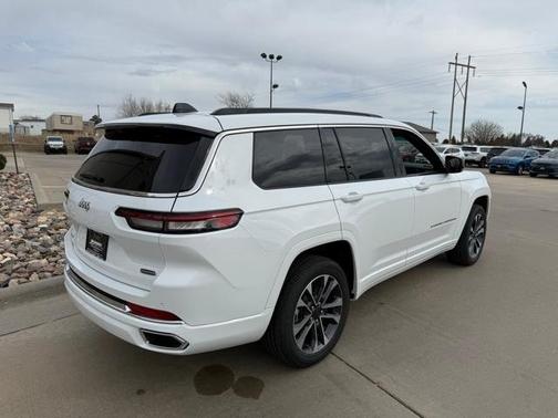 2025 Jeep Grand Cherokee L Overland