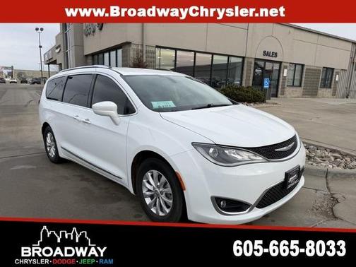 2018 Chrysler Pacifica Touring-L Plus