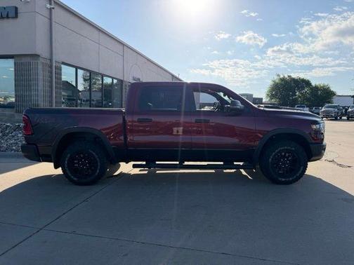 Delmonico Red Pearlcoat 2025 RAM 1500 Rebel